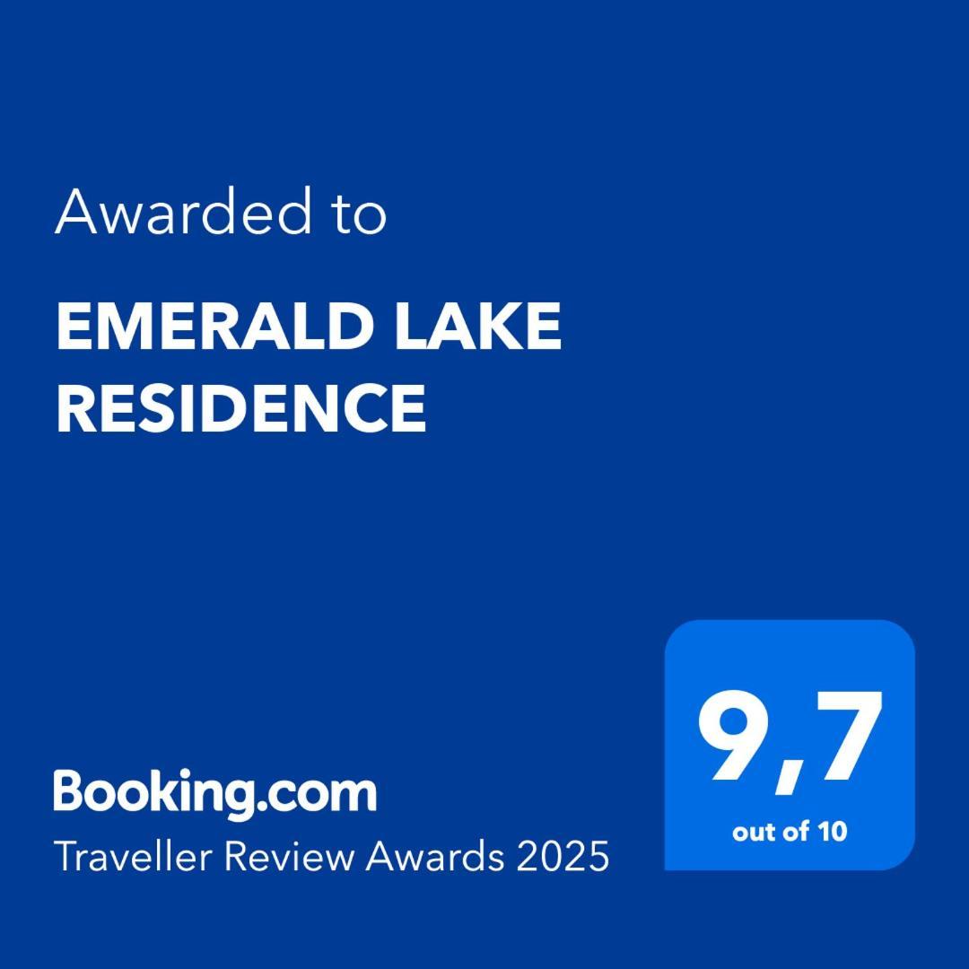 Emerald Lake Residence Афины Экстерьер фото